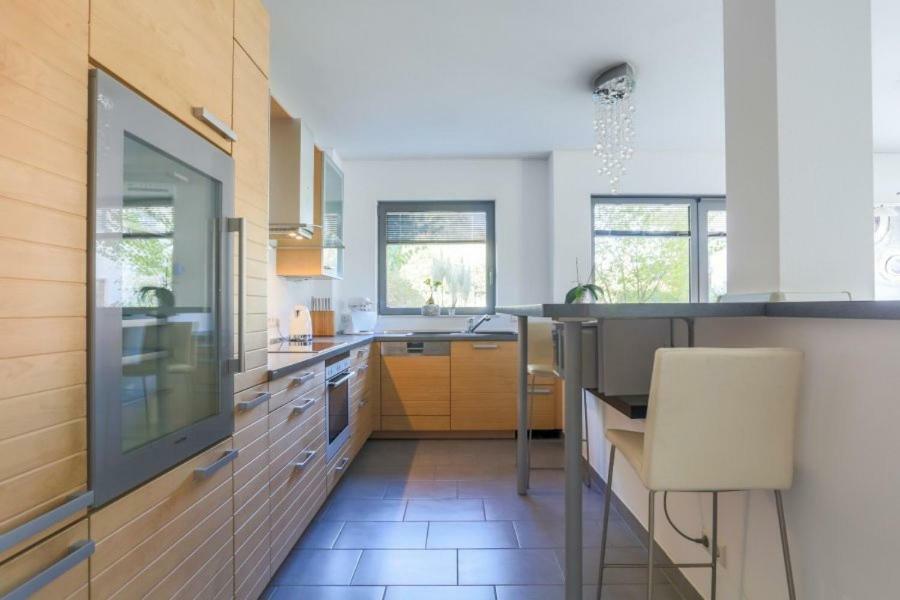 Ivy'S Corner Apartment ลักเซมเบิร์ก ภายนอก รูปภาพ
